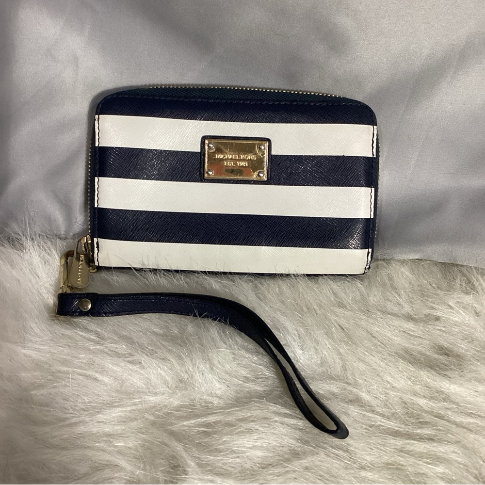 Michael Kors Blue/ White Striped Zip Around Clutch Wristlet Wallet - Picture 1 of 12